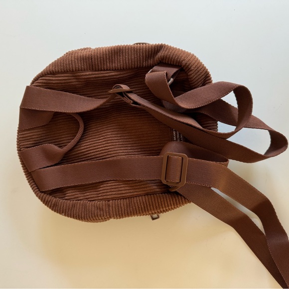 NWOT Adidas mini backpack - Picture 7 of 9